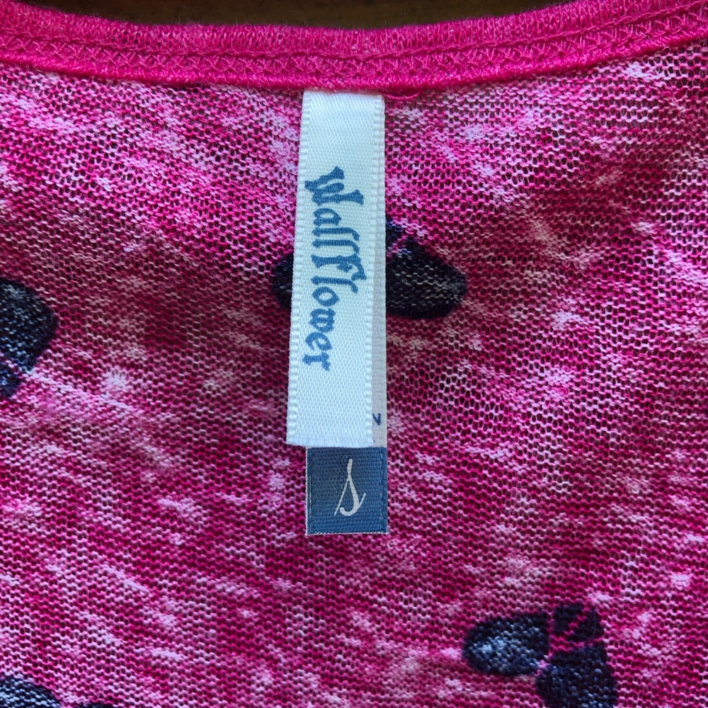 NWT Wallflower semi-sheer pink and black heart top - Picture 2 of 4